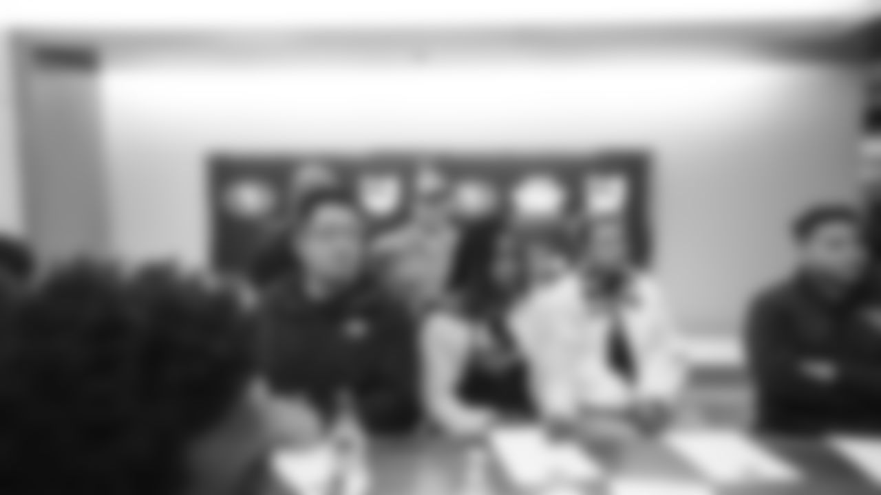 49ers Personnel Department Hosts Wisdom Wednesday Mentorship Program