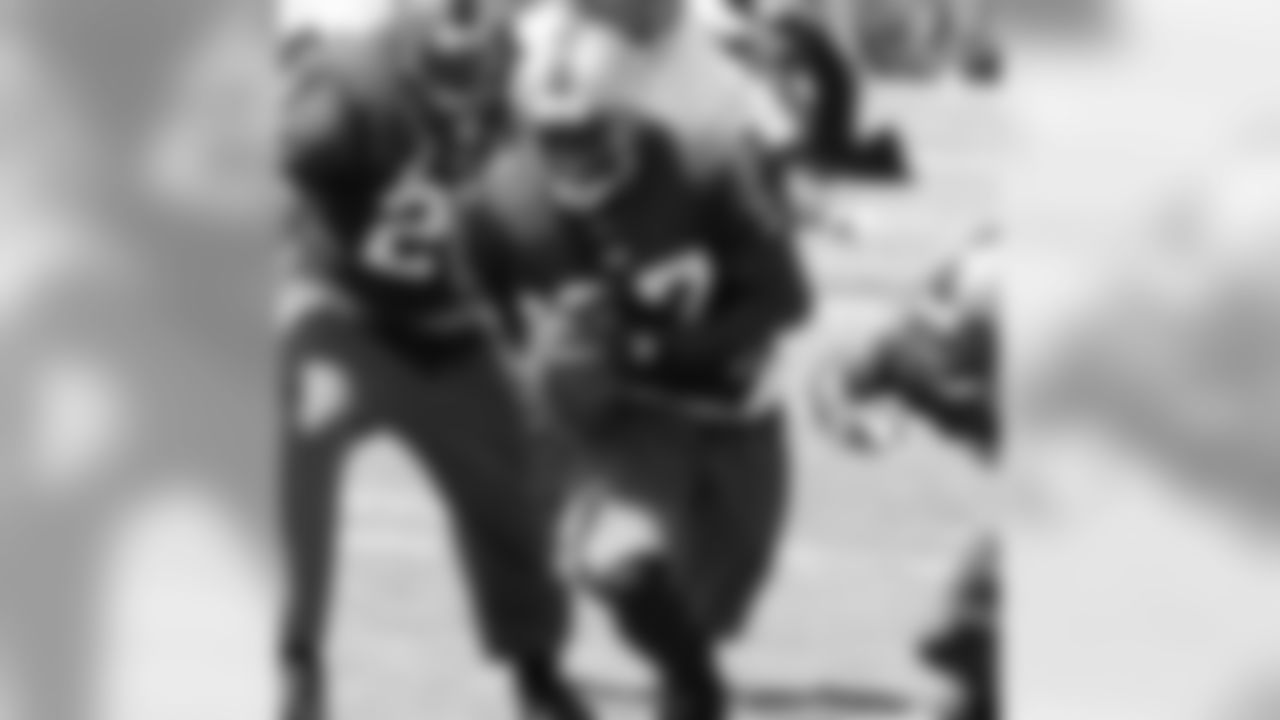 CB Walt Harris