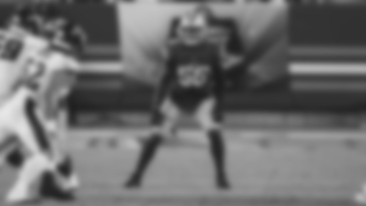 LB Kwon Alexander