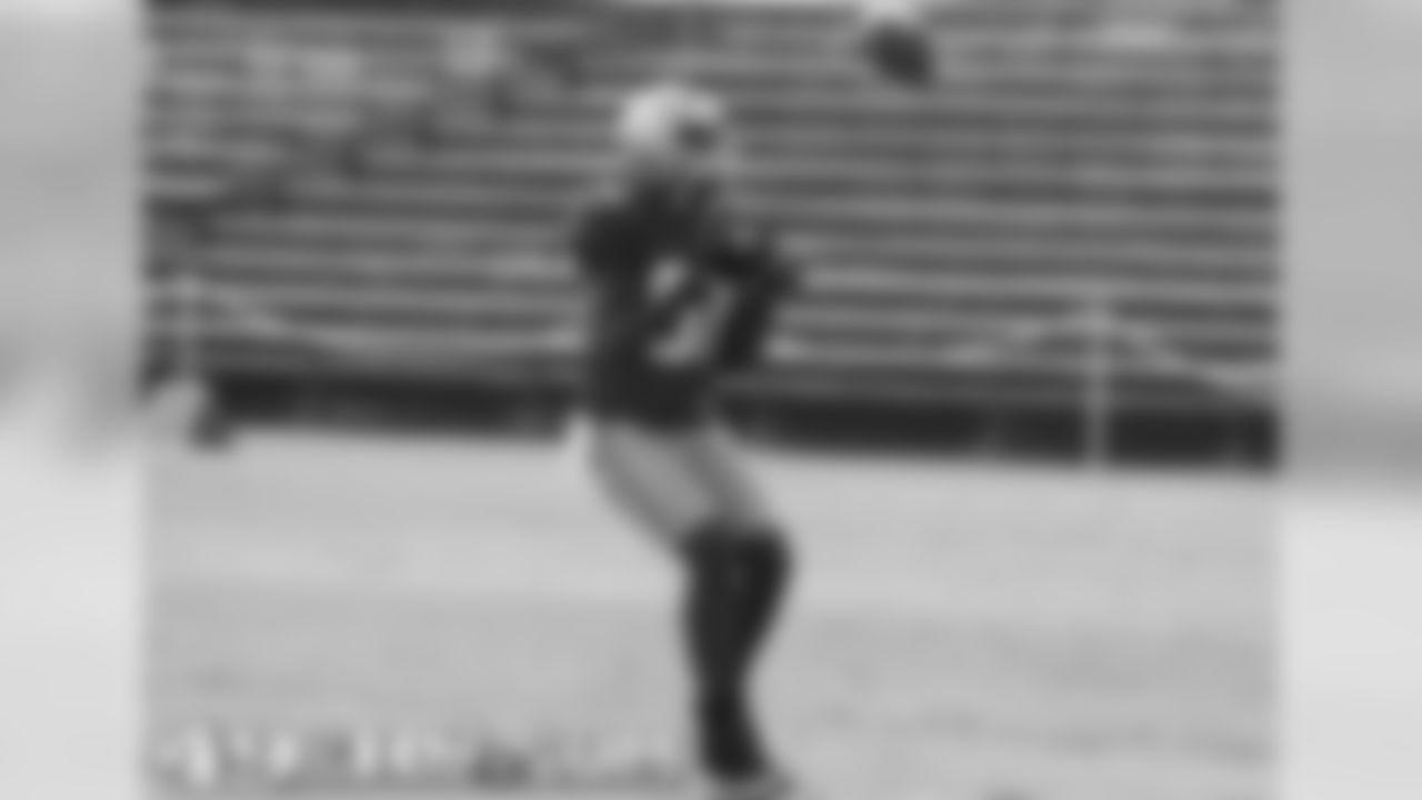 WR Brandon Jones fielding a punt