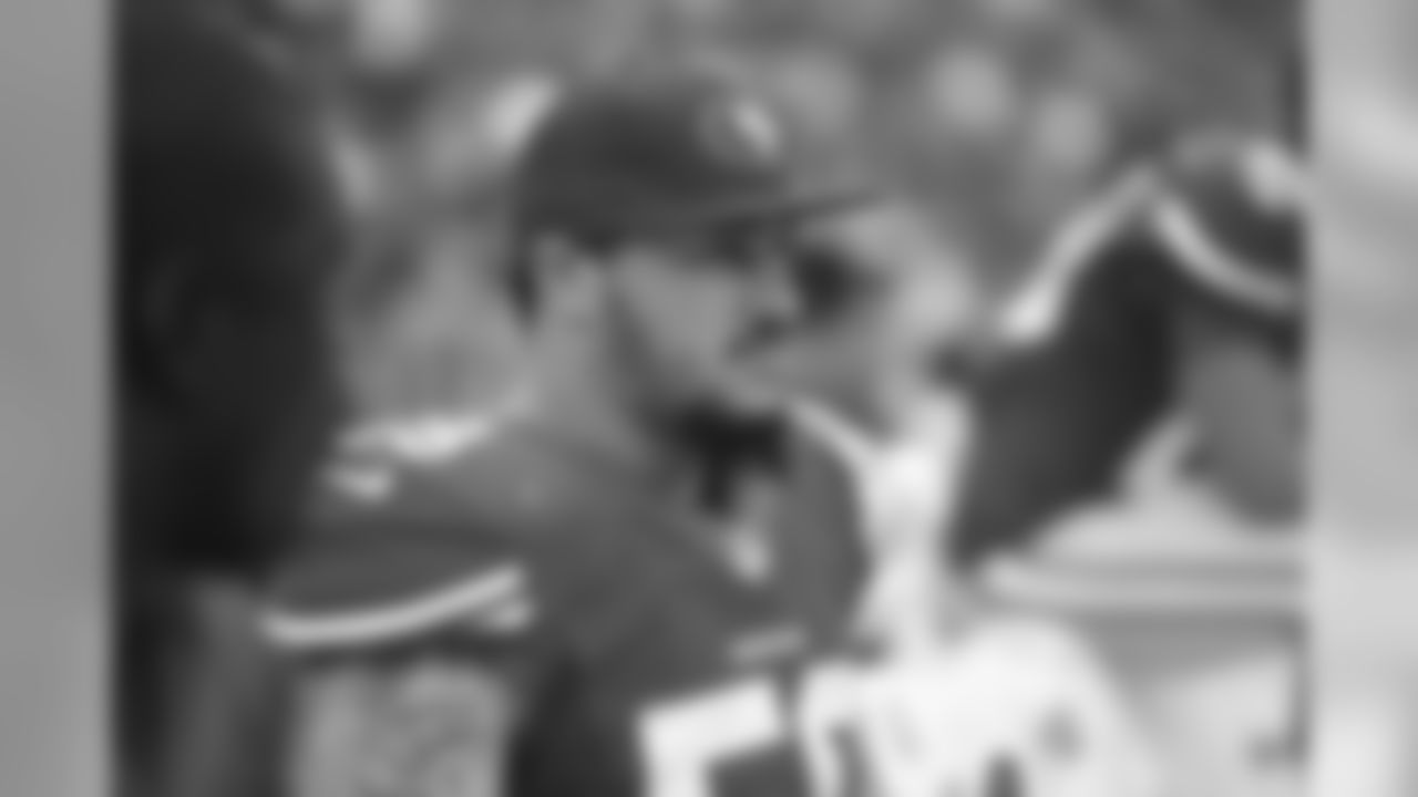 LB - Aaron Lynch