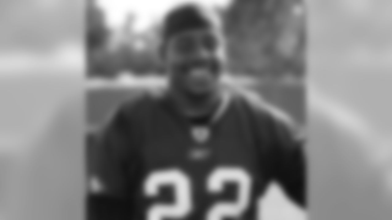 CB Nate Clements