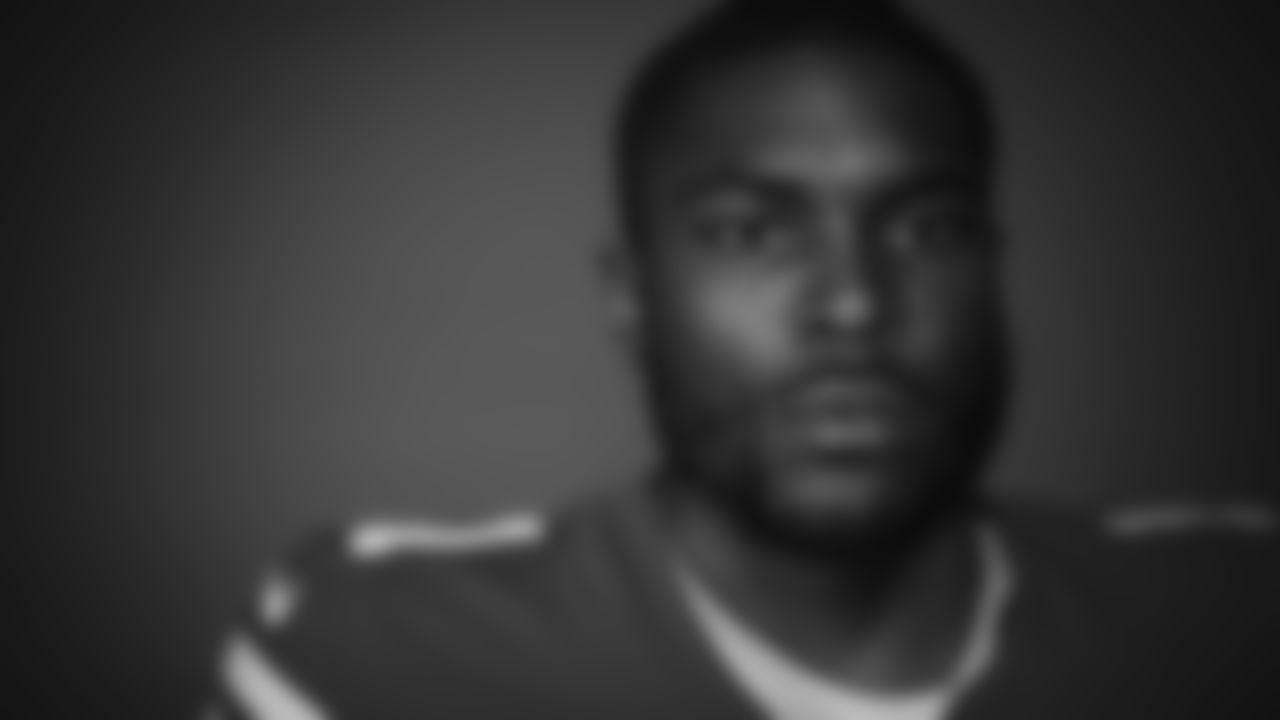 DB Jimmie Ward
