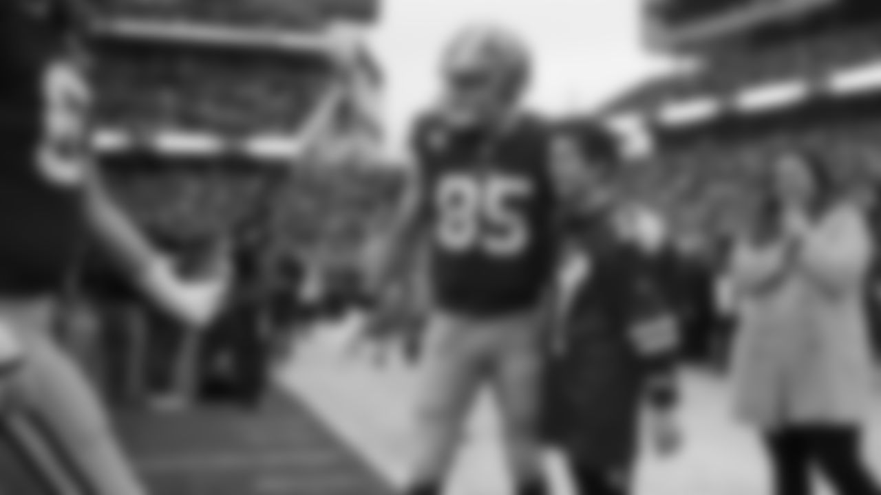 49ers Wish
Boston and TE George Kittle
January 2020