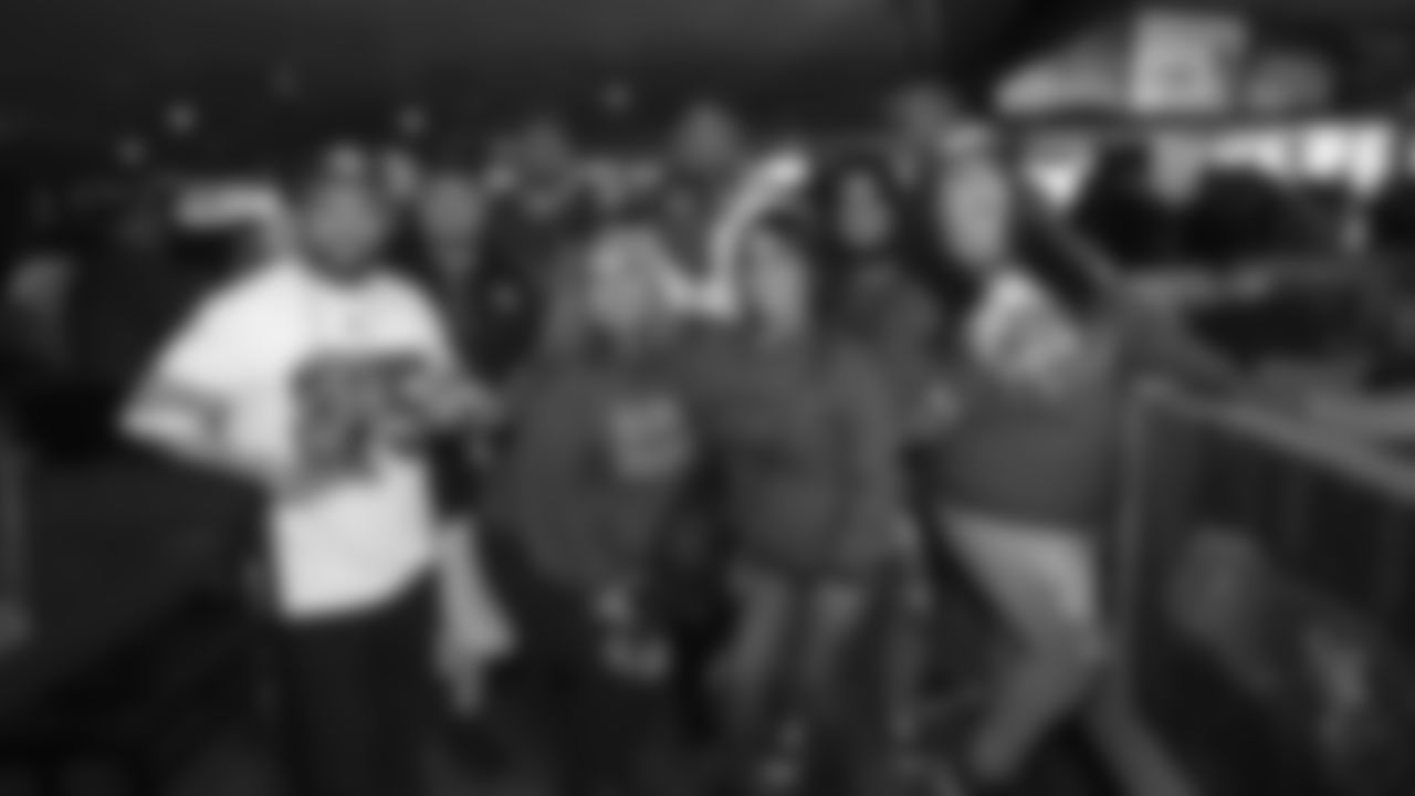 49ers Invasion Presented by Zenni