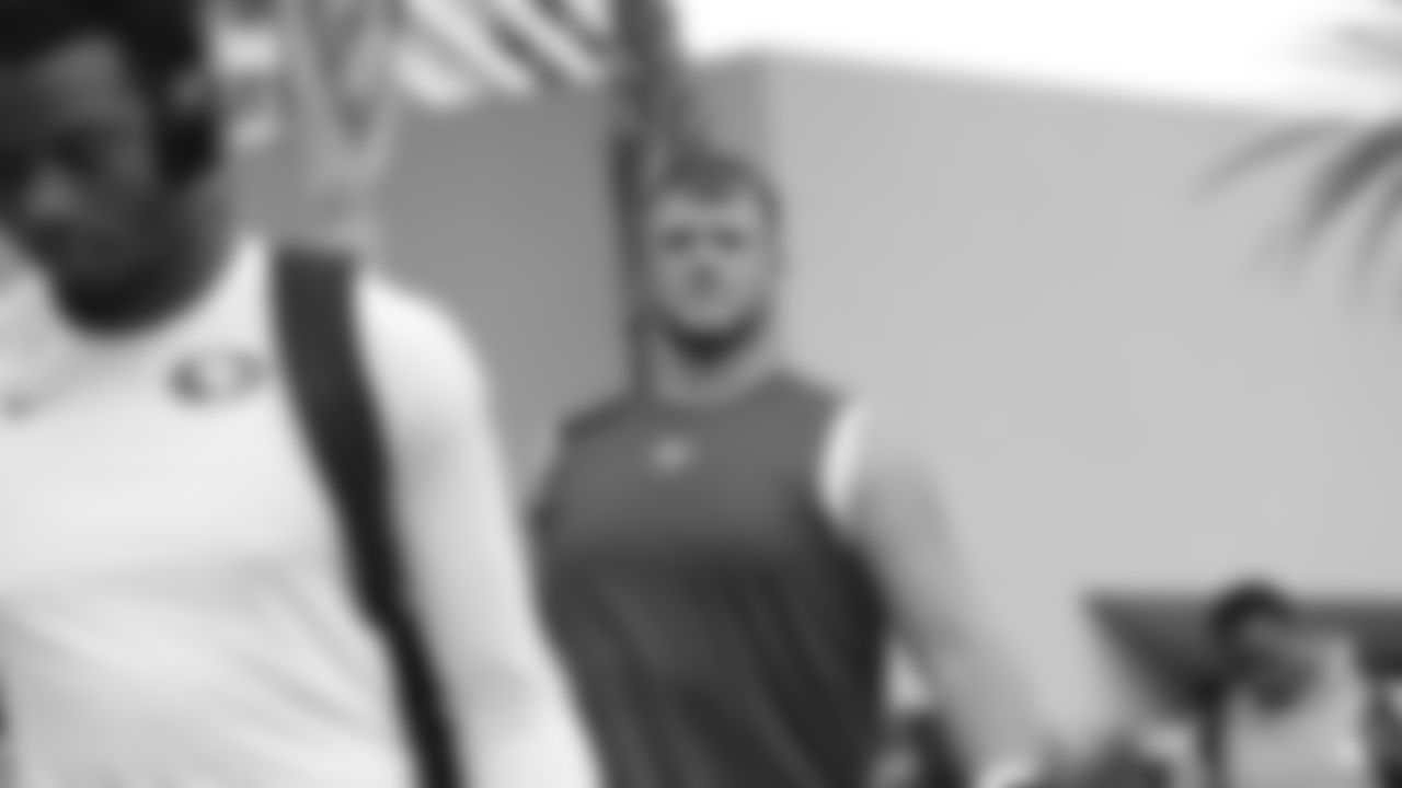 T Mike McGlinchey
