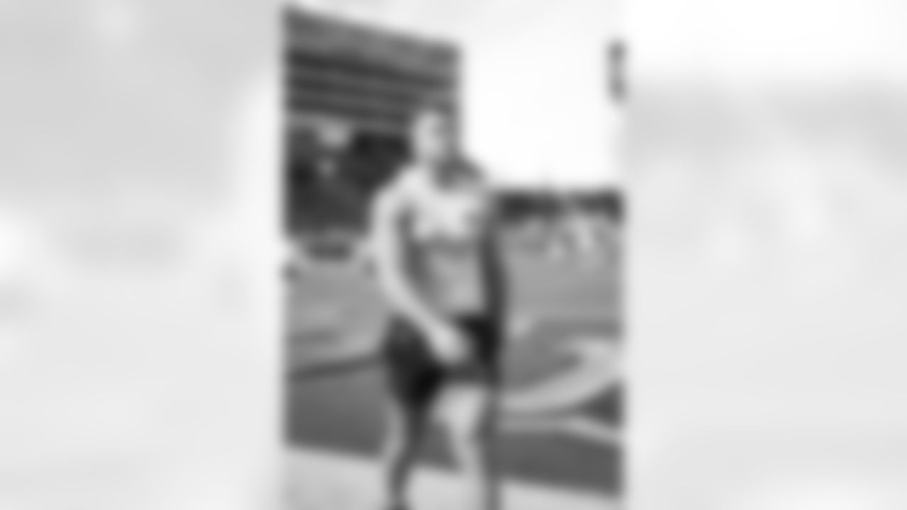 DL Nick Bosa