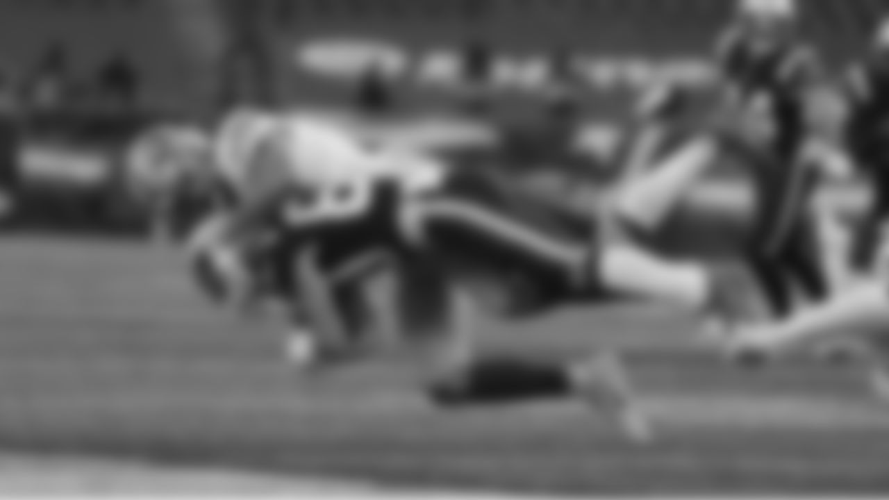 LB Joe Walker