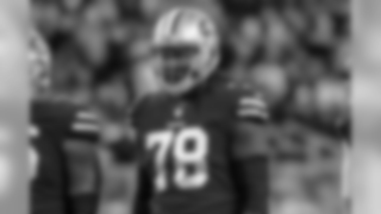Williams Jr., Darrell -- OL
