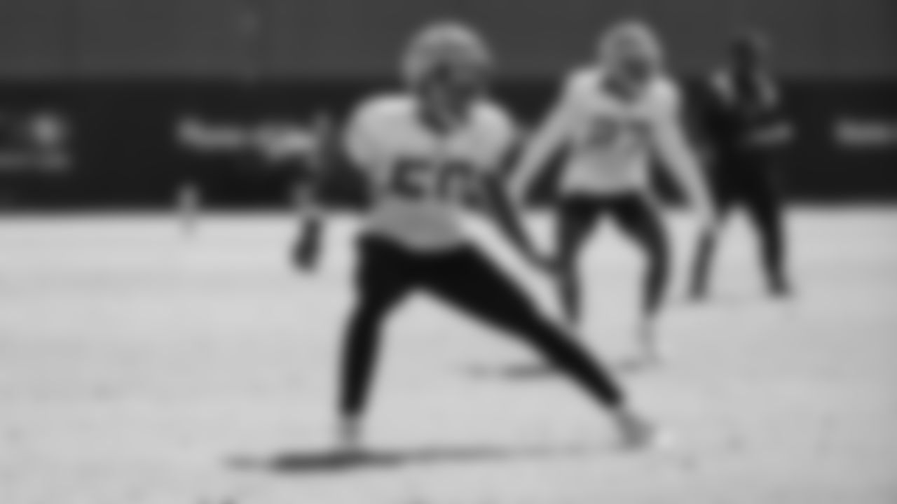 LB Jalen Graham