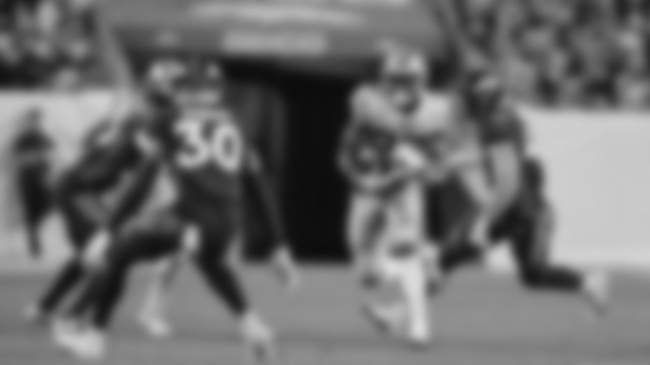 RB Jeff Wilson Jr.