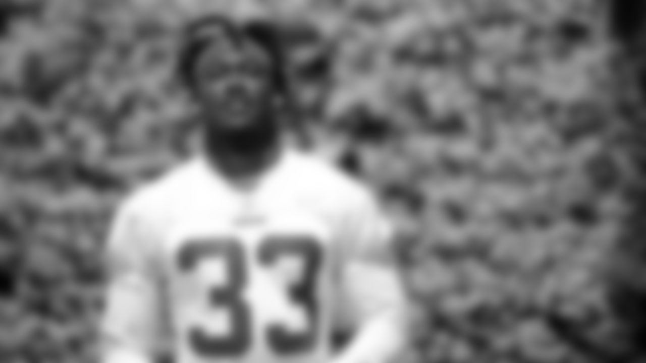 DB Tarvarius Moore