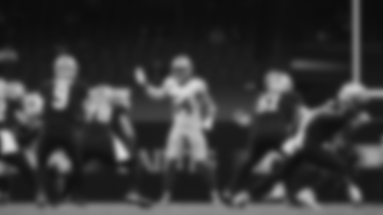 LB Fred Warner