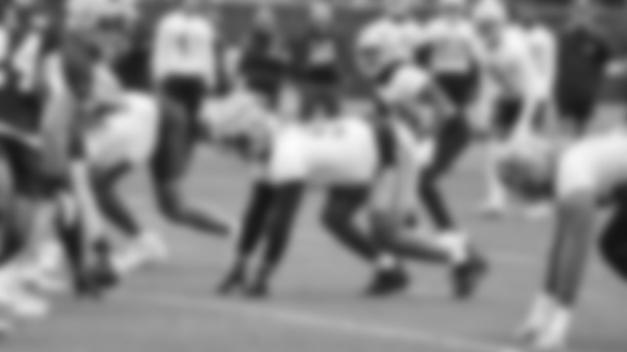 DL Kevin Givens