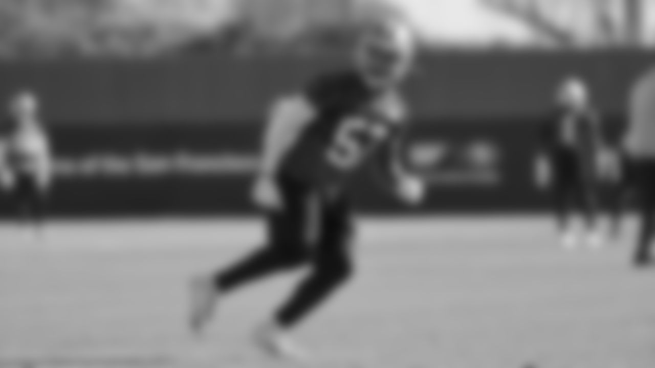 LB Dre Greenlaw