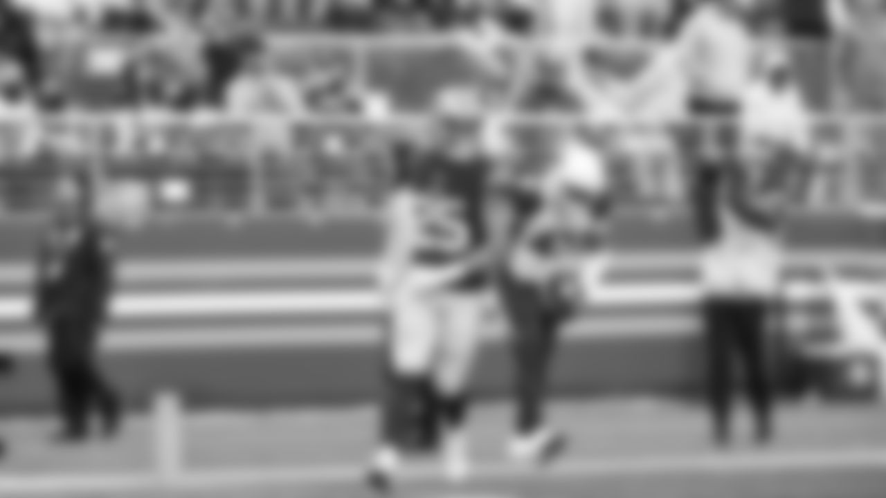 RB Elijah Mitchell