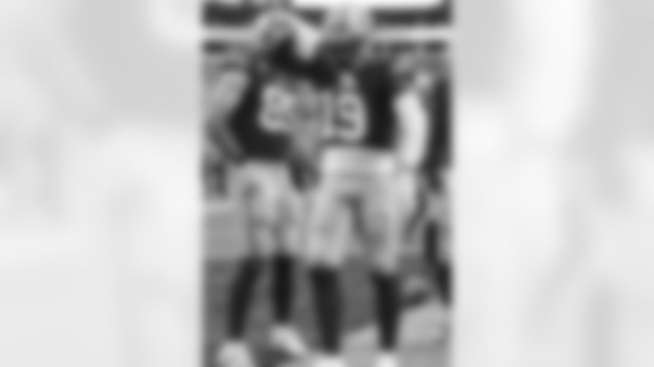 WR Deebo Samuel