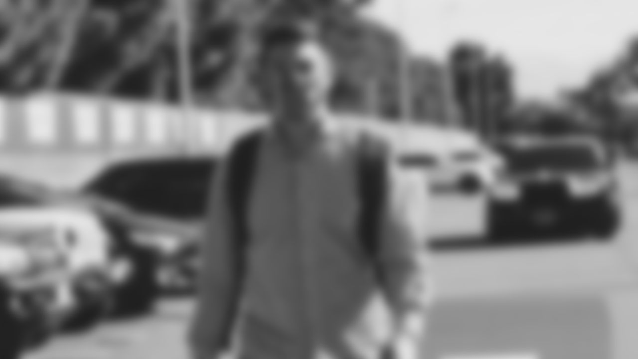QB Nick Mullens