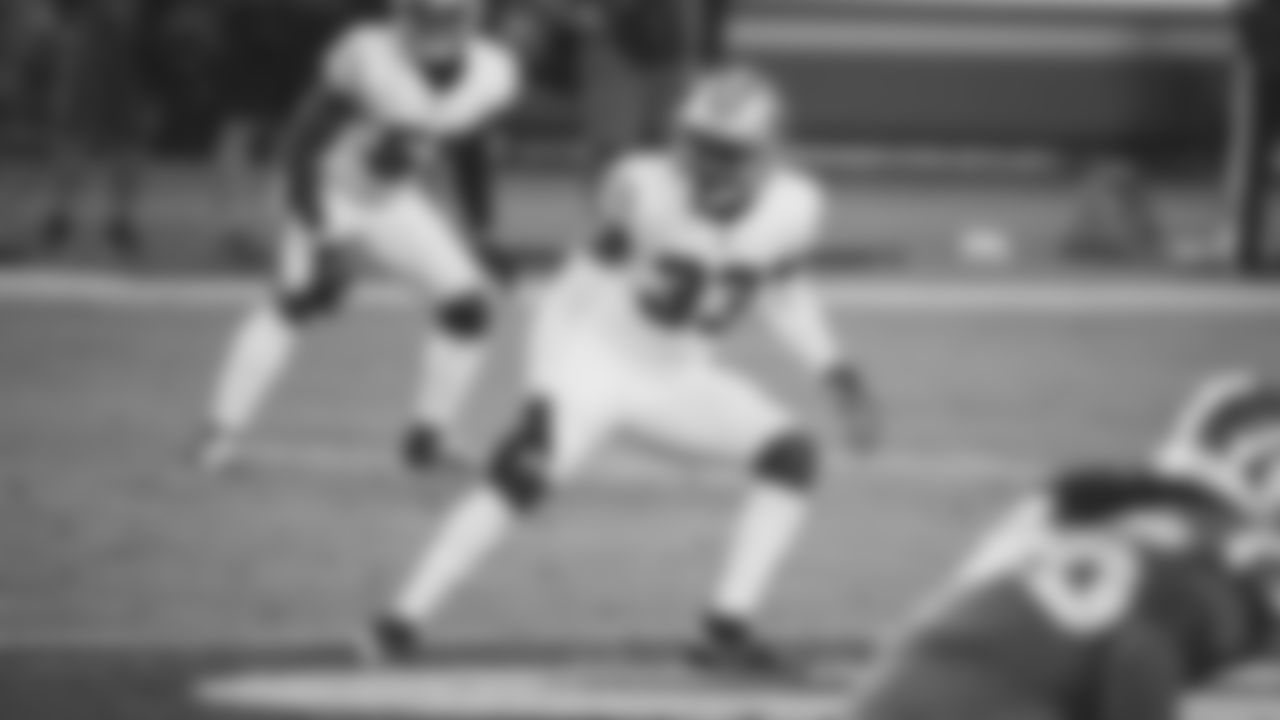 DB Tarvarius Moore