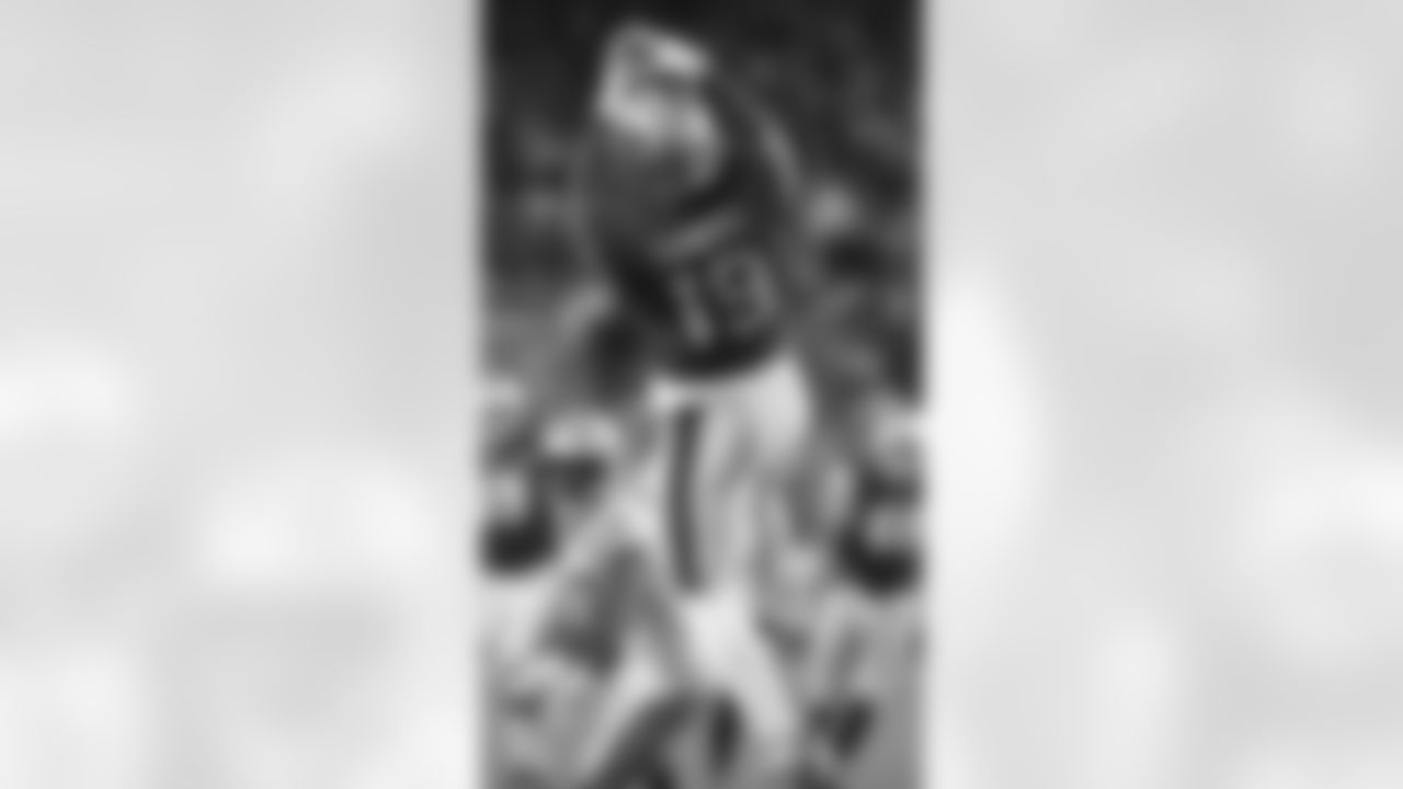 WR Deebo Samuel