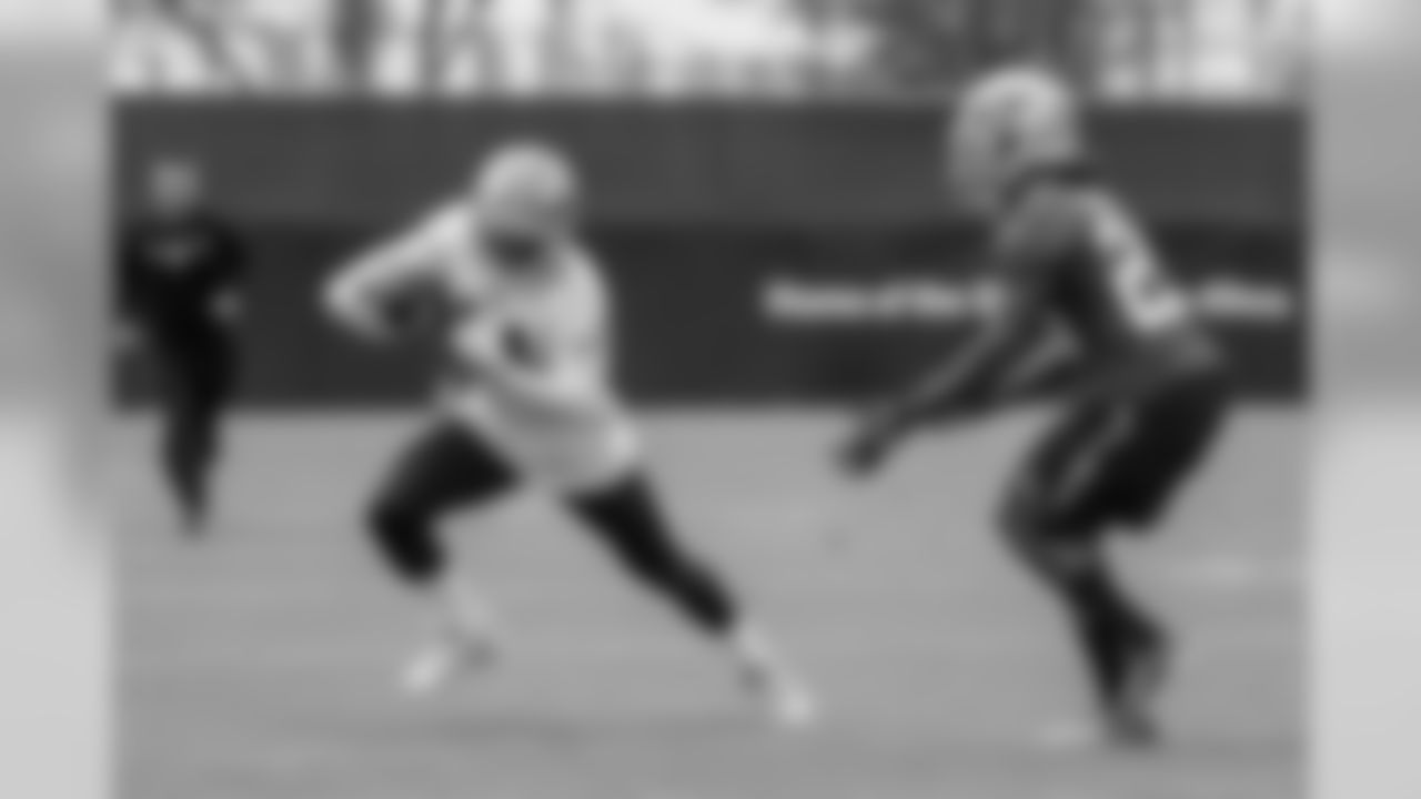 WR DeAndre Carter and CB Will Redmond