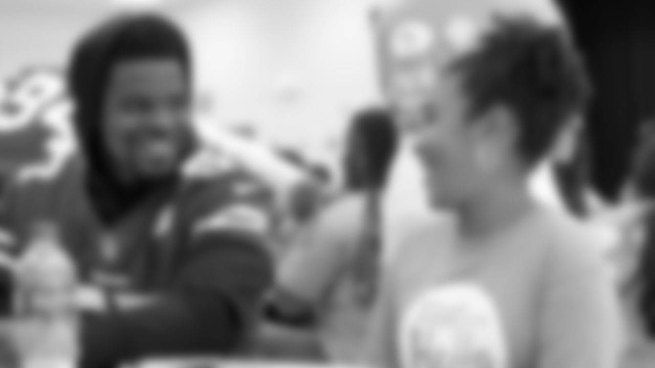 LB Dre Greenlaw