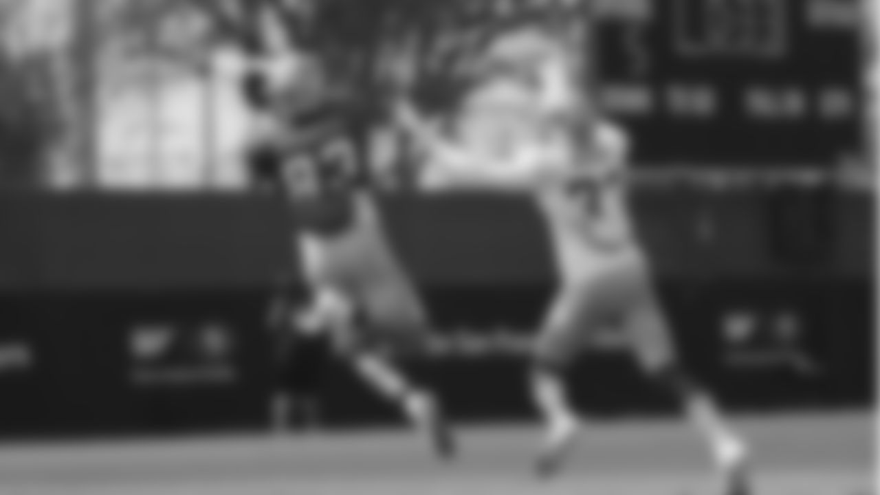 TE Chase Harrell