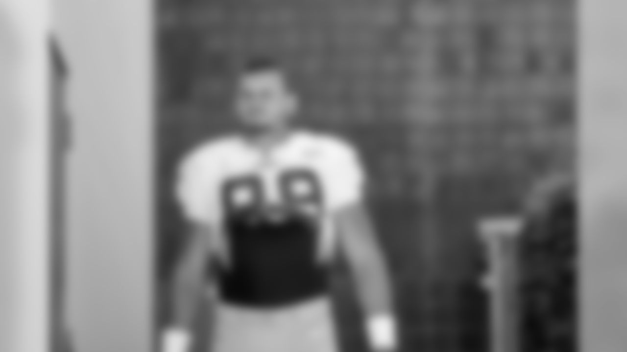 TE Vance McDonald
