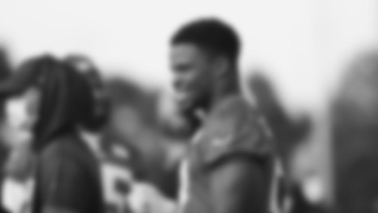 LB Dre Greenlaw