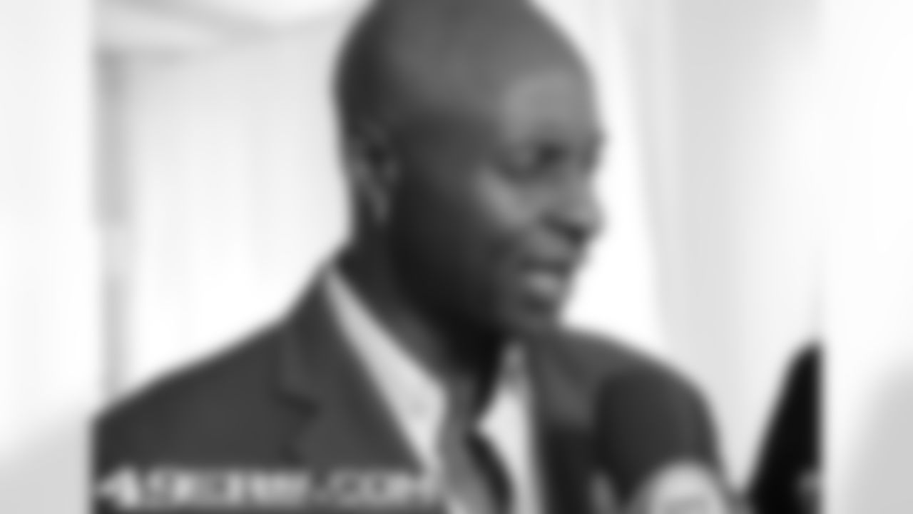 Jerry Rice being interviewed by NFL Network