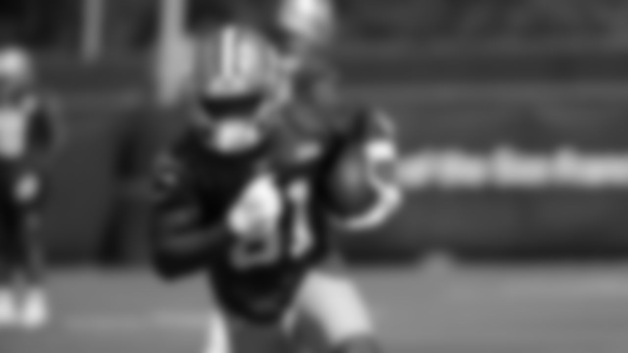 WR Trent Sherfield