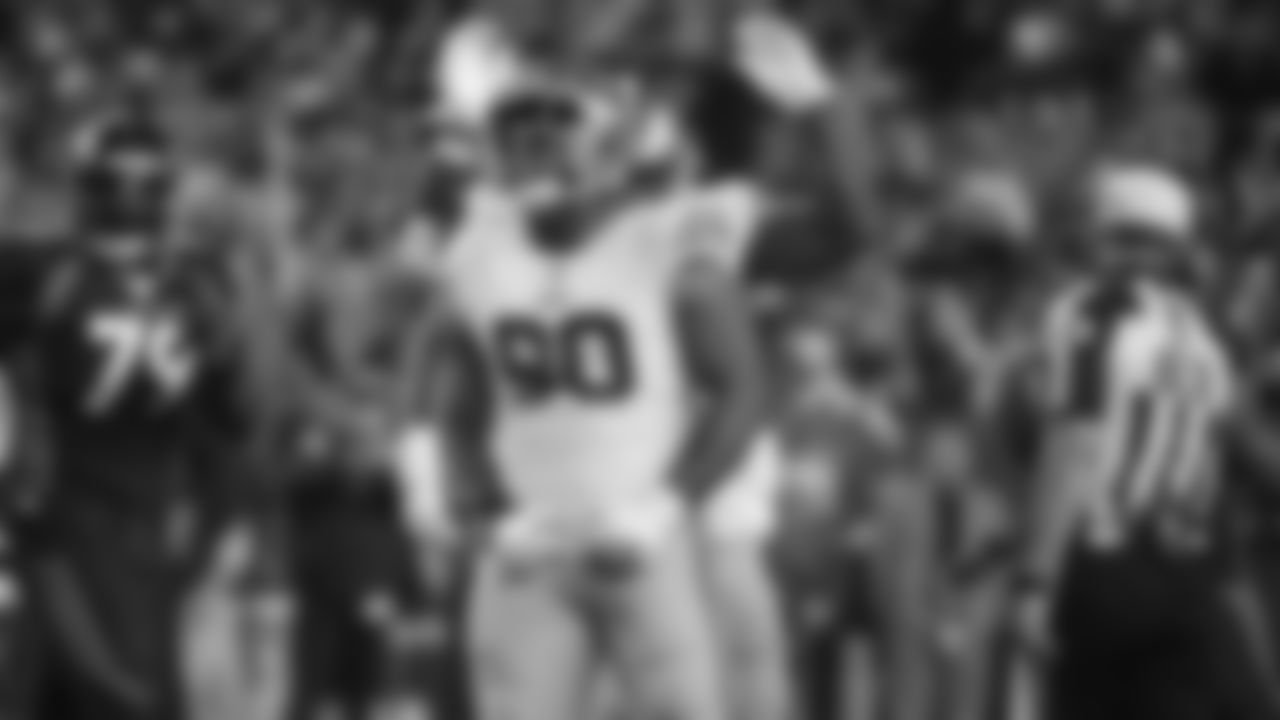DL Kevin Givens