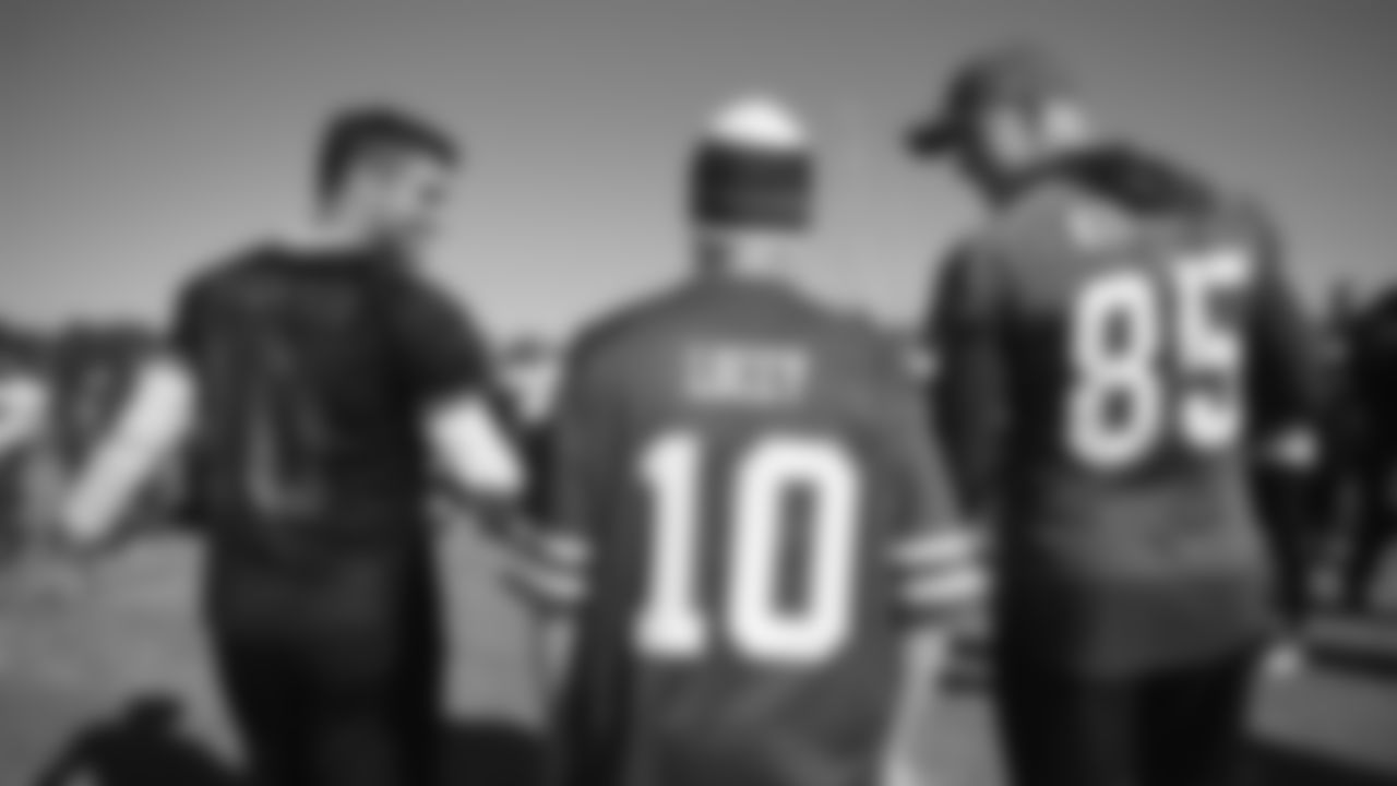 49ers Wish
Brayden, QB Jimmy Garoppolo and TE George Kittle
January 2020
