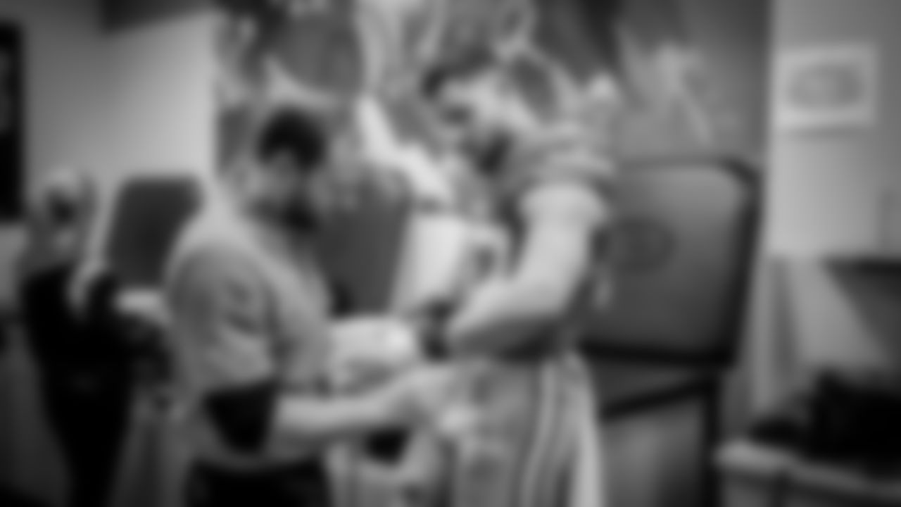 DL Nick Bosa