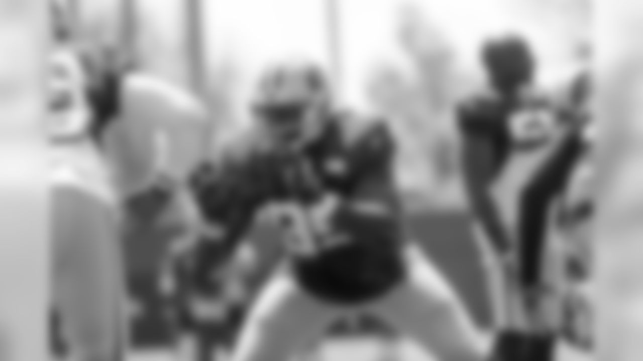 DL Tank Carradine
