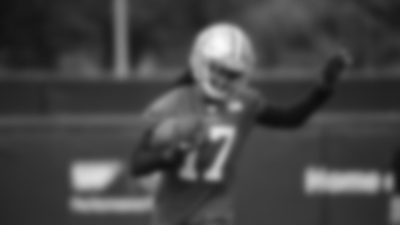 WR Travis Benjamin