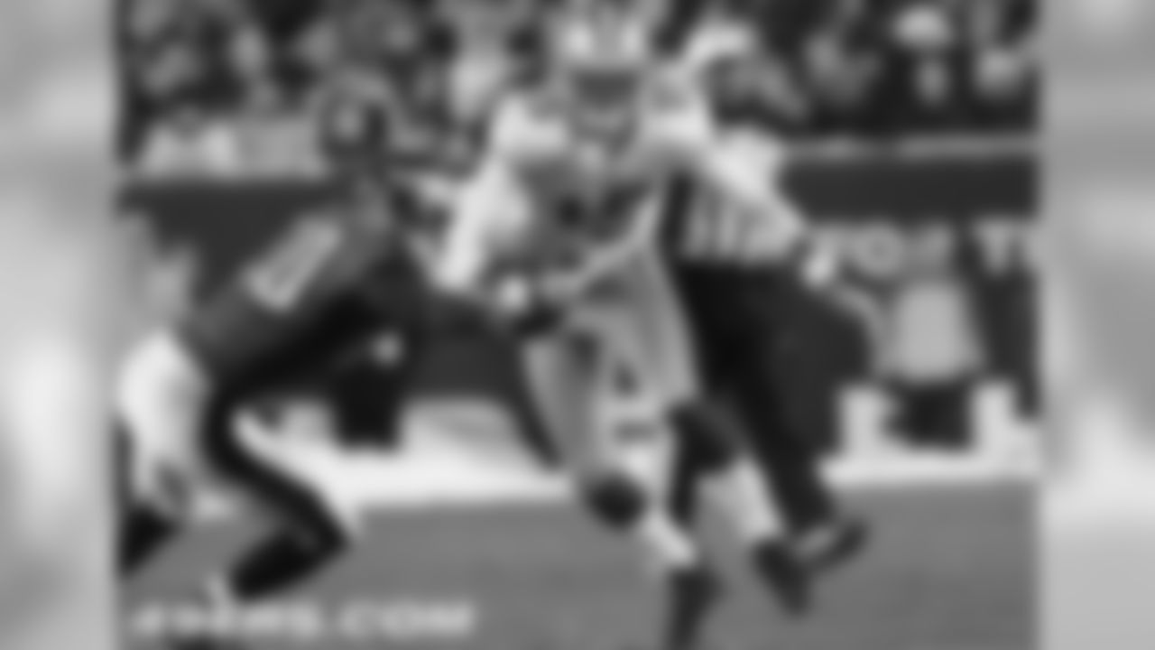 WR Michael Crabtree