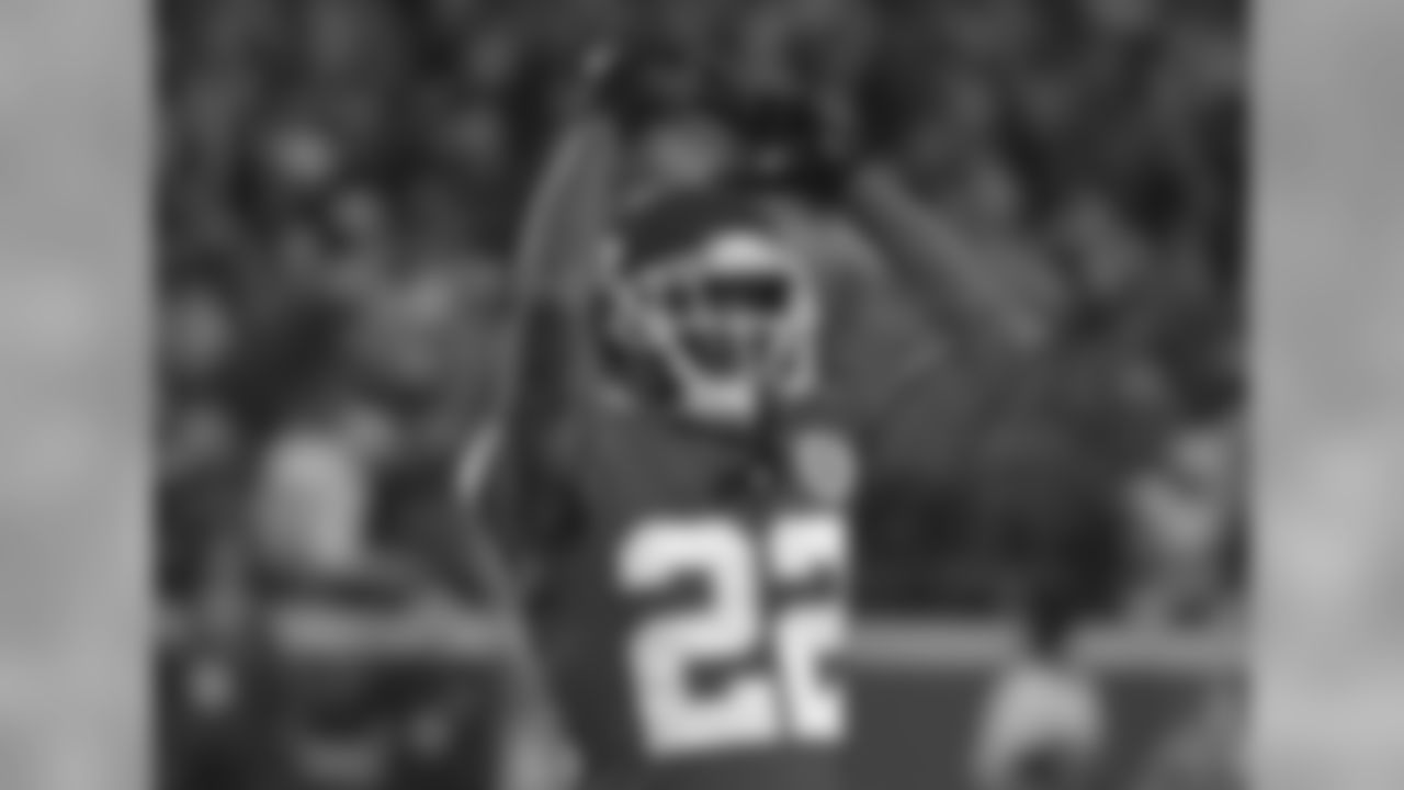 Away: Kansas City Chiefs