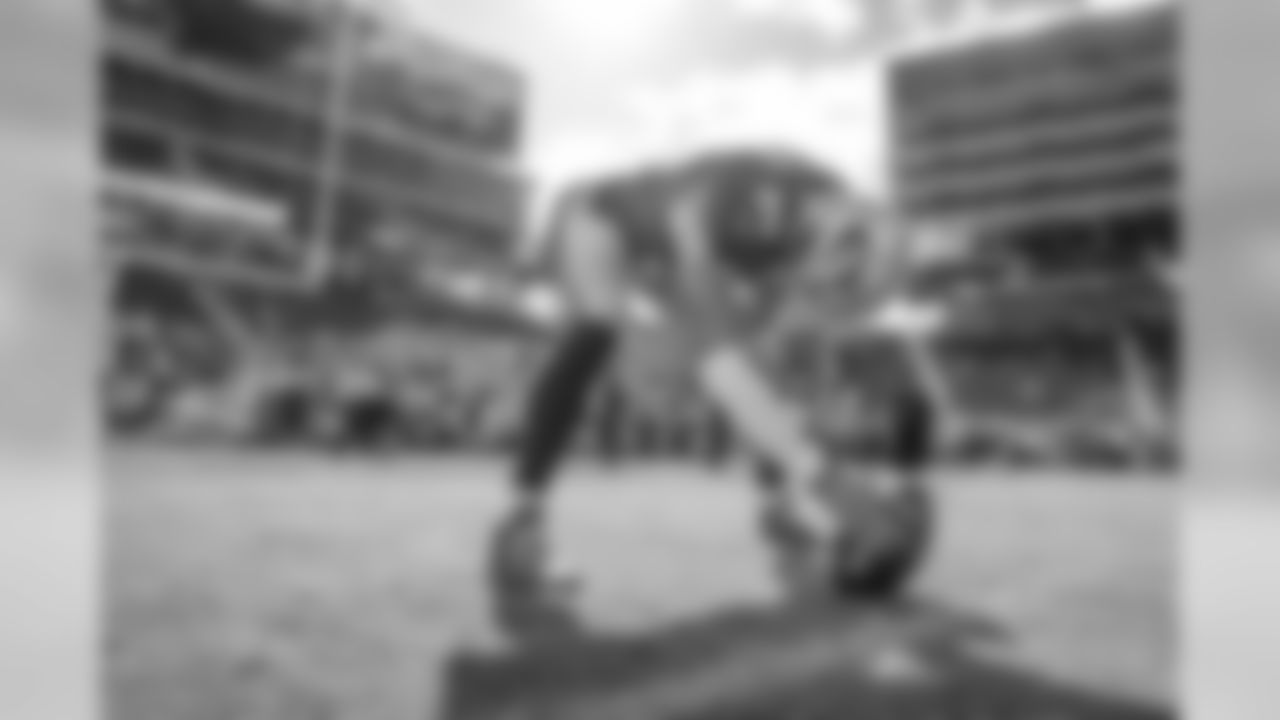 Nelson, Kyle -- TE/LS