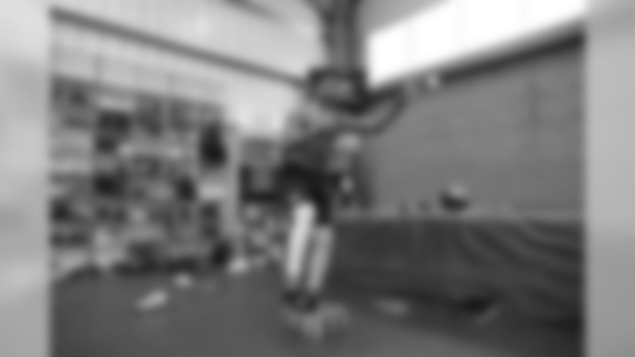 CB Greg Mabin