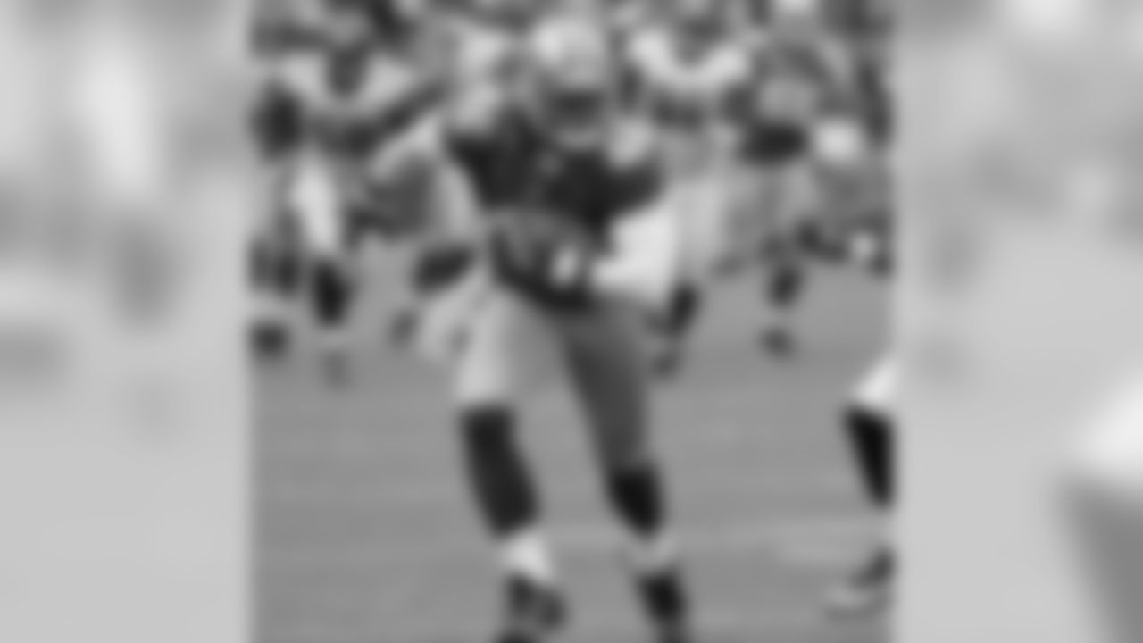 TE Delanie Walker