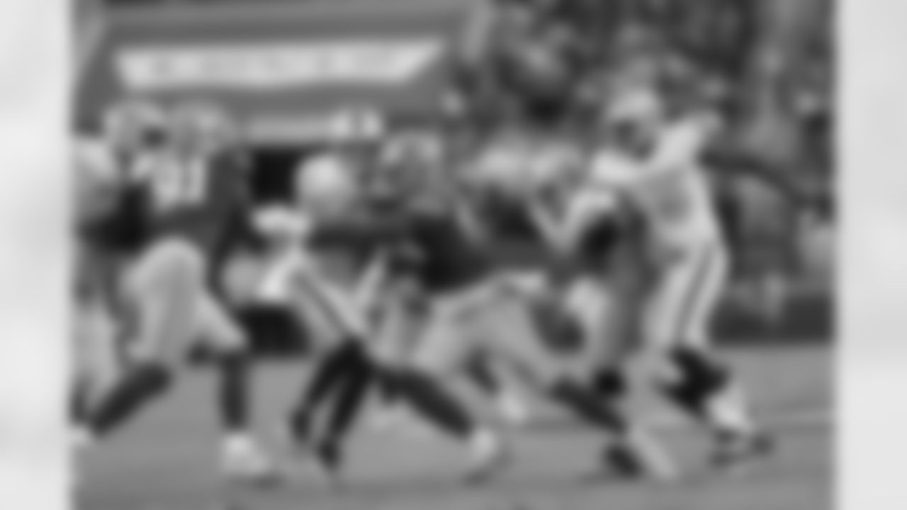 DL DeForest Buckner
