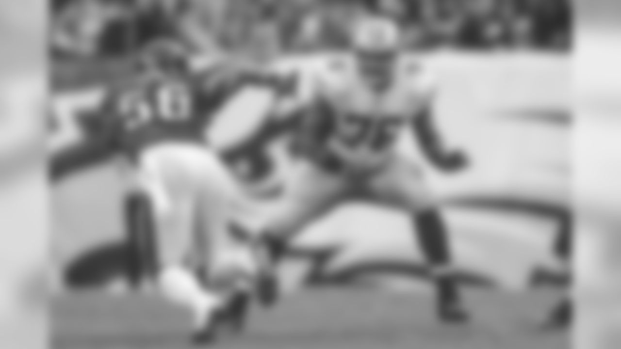 OL Garry Gilliam