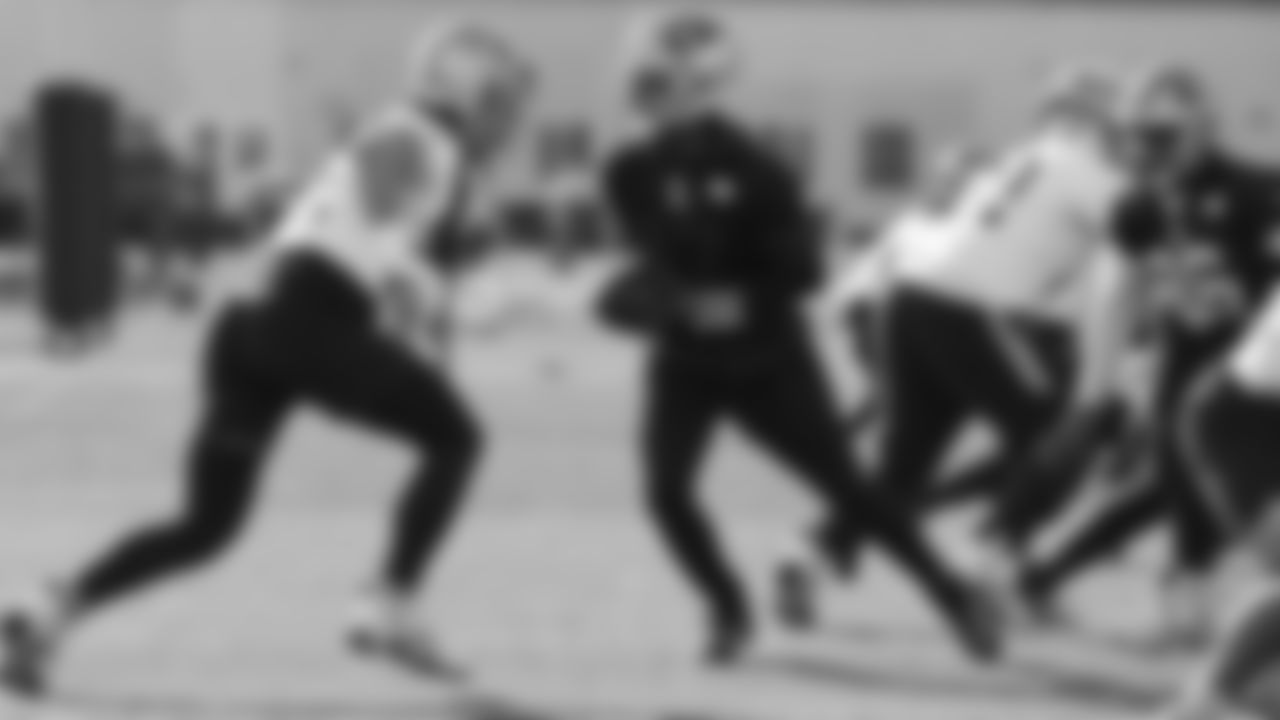 QB Josh Johnson