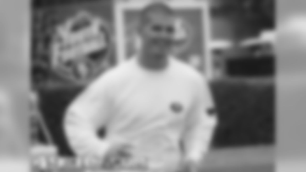 QB David Carr