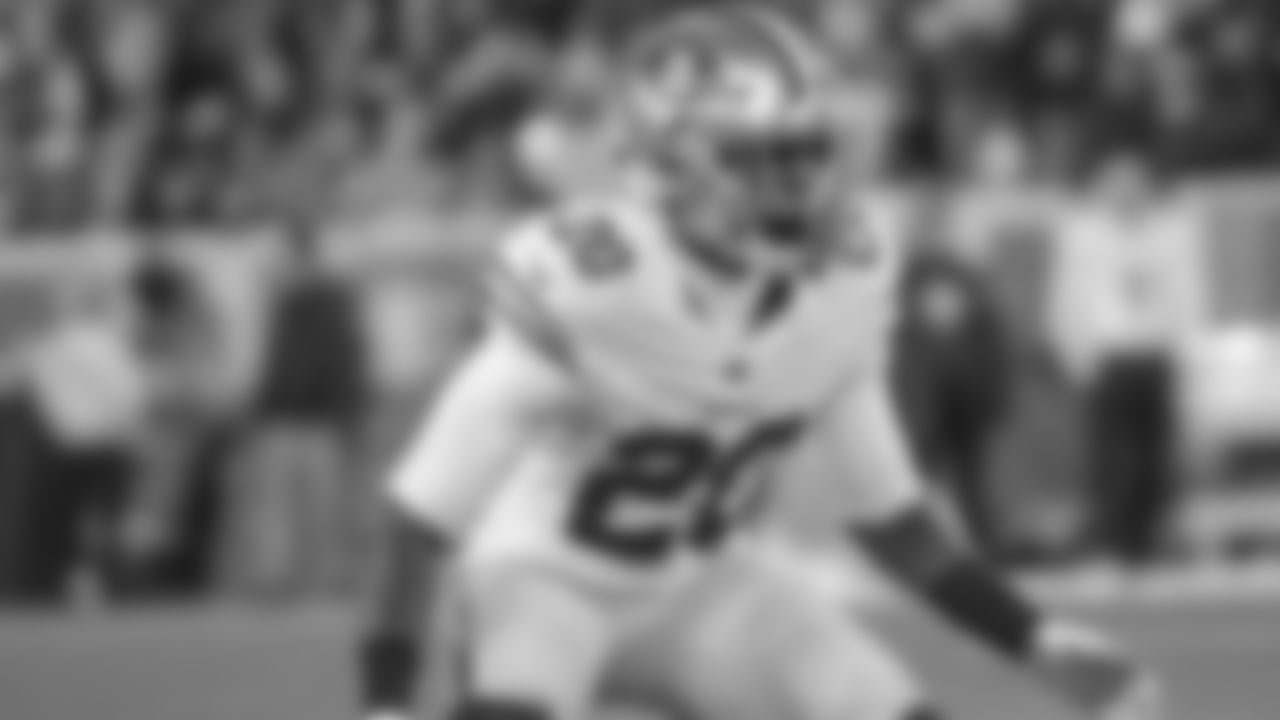 DB Jimmie Ward