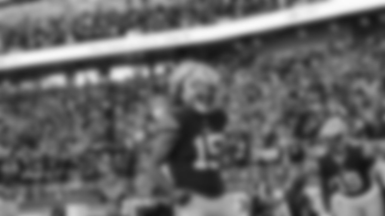 WR Jauan Jennings