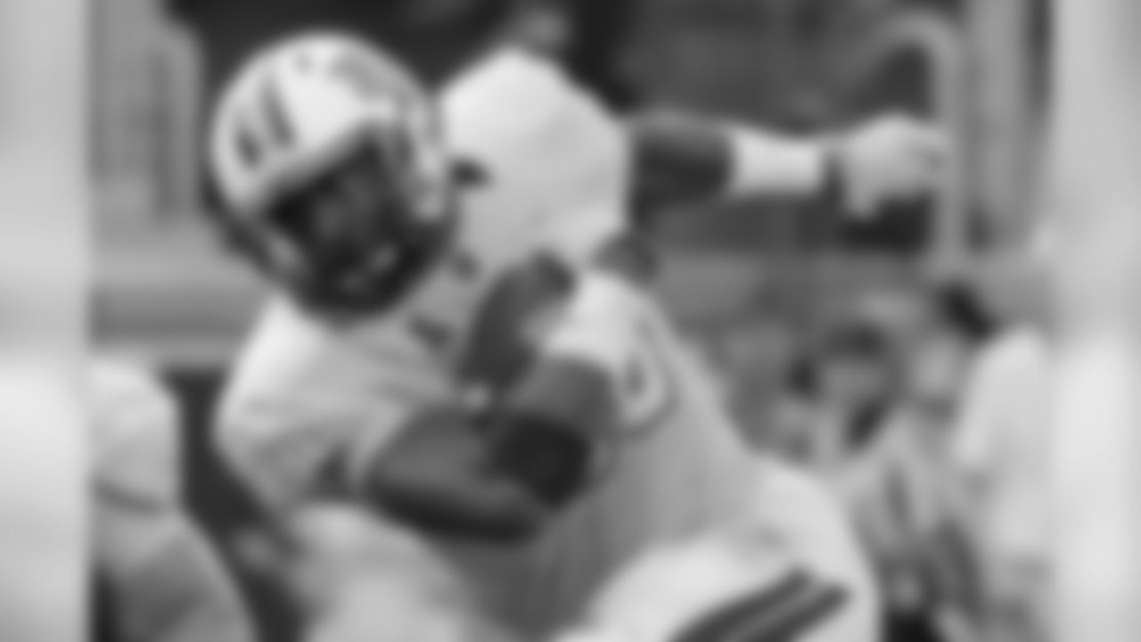 TE Jordan Akins, UCF