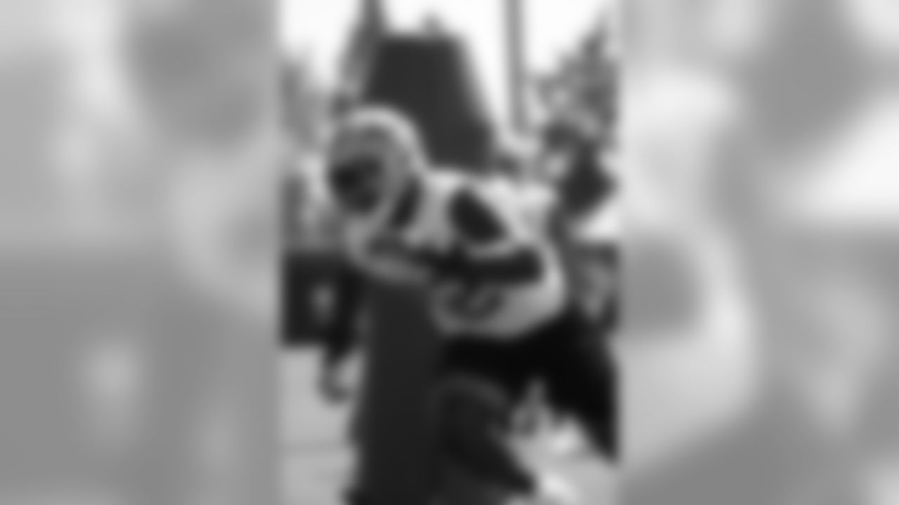 DL Jeremiah Attaochu