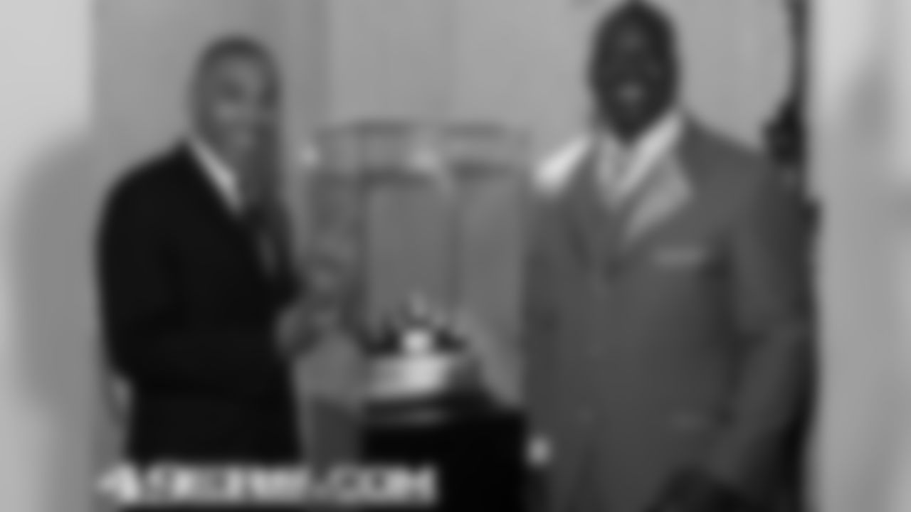 Roger Craig and Guy McIntyre